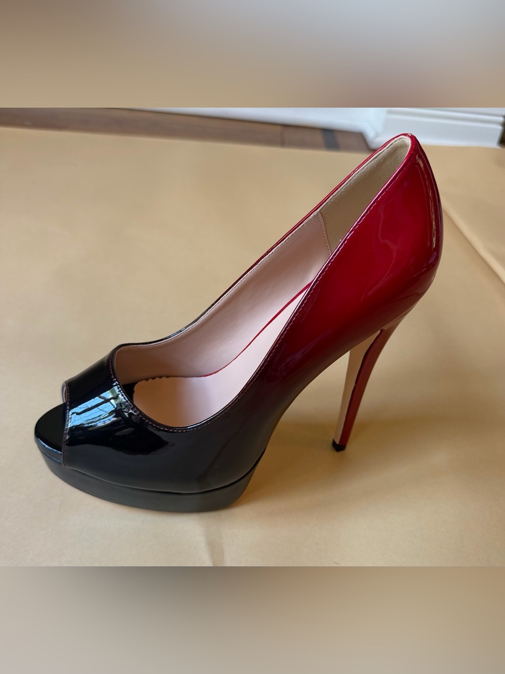 Merumote Red & Black Patent Leather Peep Toe Platform Stiletto Heels Size 9